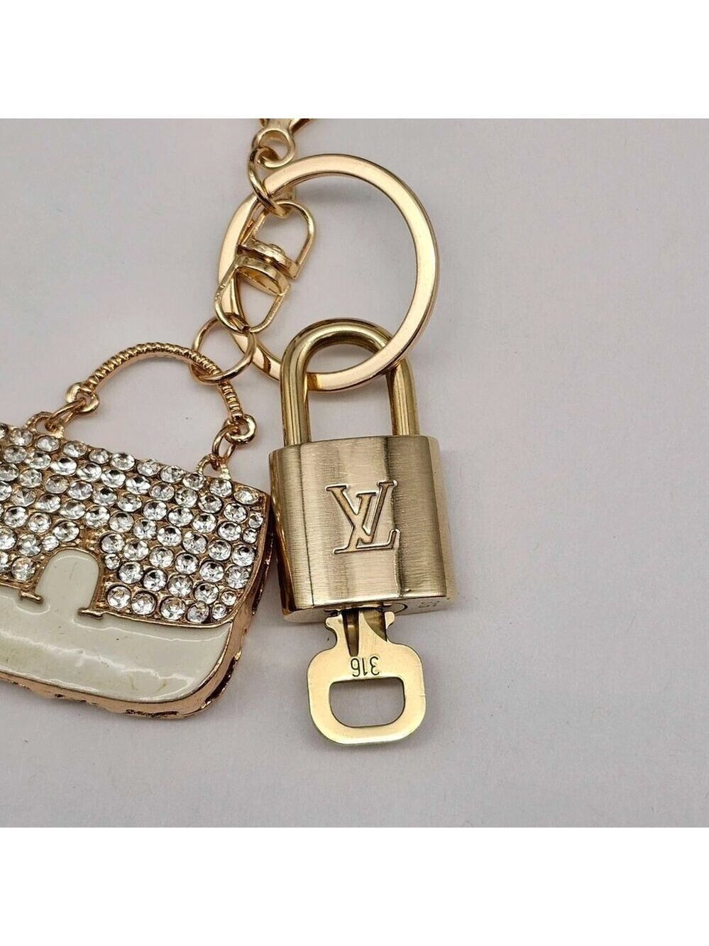 Authentic Louis Vuitton Lock & Key with unbranded Rhinstone Bag Keycharm - Picture 5 of 7